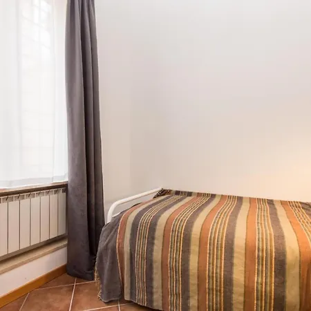 Apartment Barberini Cozy Terrace Rome